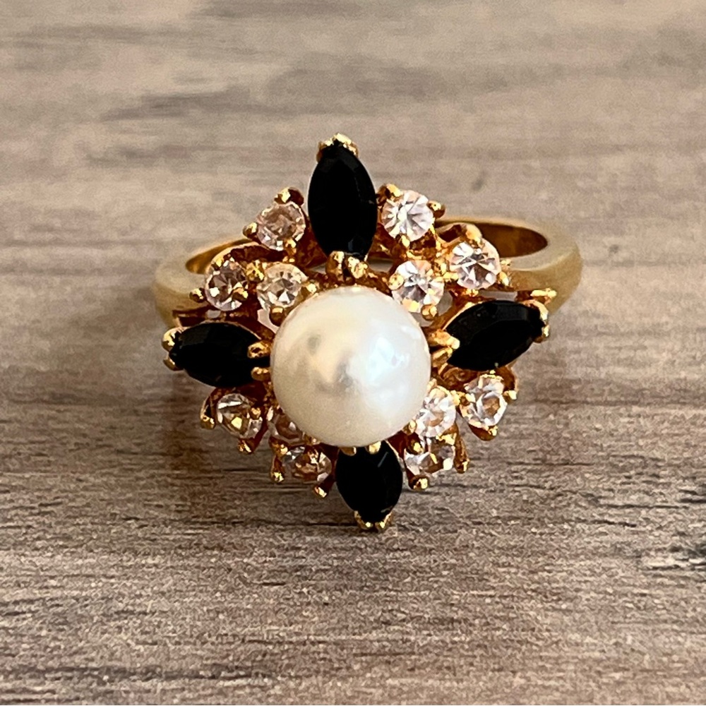 Elegant Pearl, Cubic Zirconia and Black Marquis Multi-Stone Gold Toned Ring